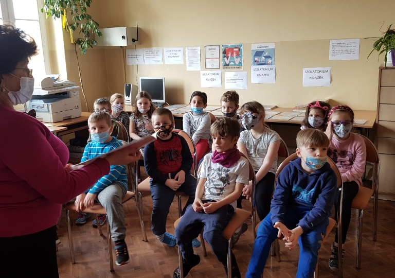 Odwiedziny w bibliotece szkolnej